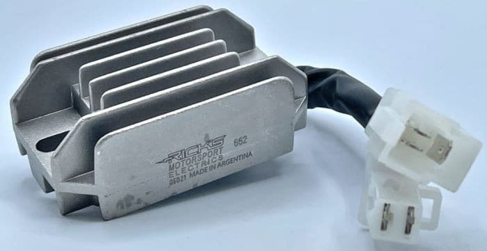 Ricks Rectifier / Regulator, image 2 of 2