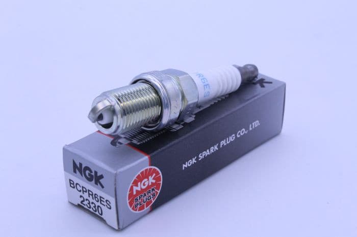SPARK PLUG #2330/04