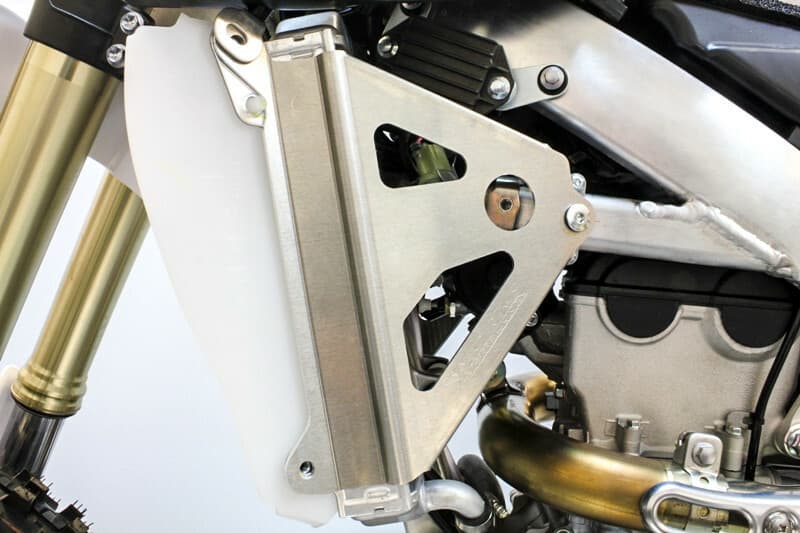 RADIATOR BRACE YAM