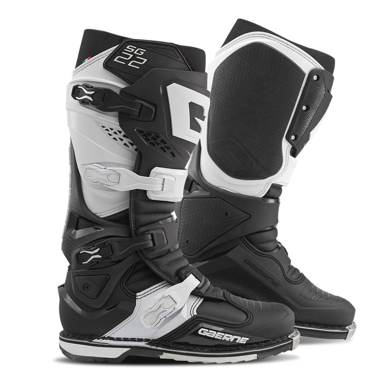 SG22 BOOTS BLACK/WHITE SZ 12
