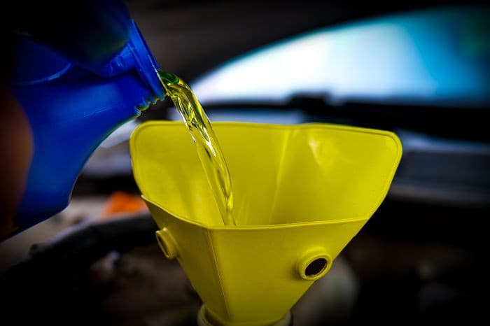 FLEX & FOLD FUNNEL - MEDIUM - YELLOW