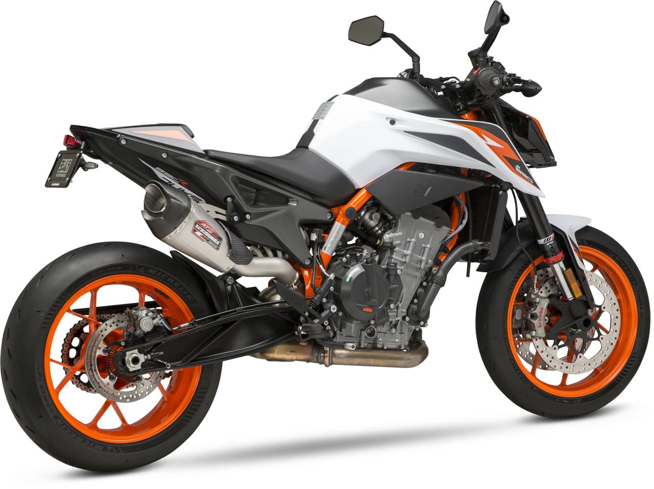 Yoshimura Exhaust Street AT2 Slip-On Ss/Ss/Cf