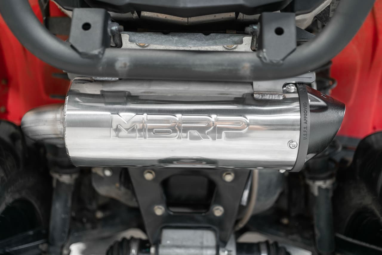 SINGLE SLIP-ON SYSTEM W/ 5" PERFORMANCE MUFFLER BLK TIP