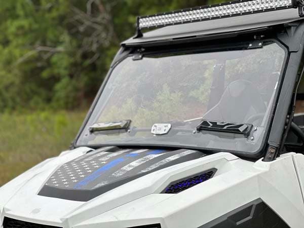 FLIP UP WINDSHIELD KIT POL GENERAL