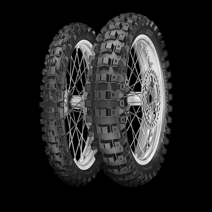 PIRELLI MID-HARD STADIUM 110/90-19 NHS 62M