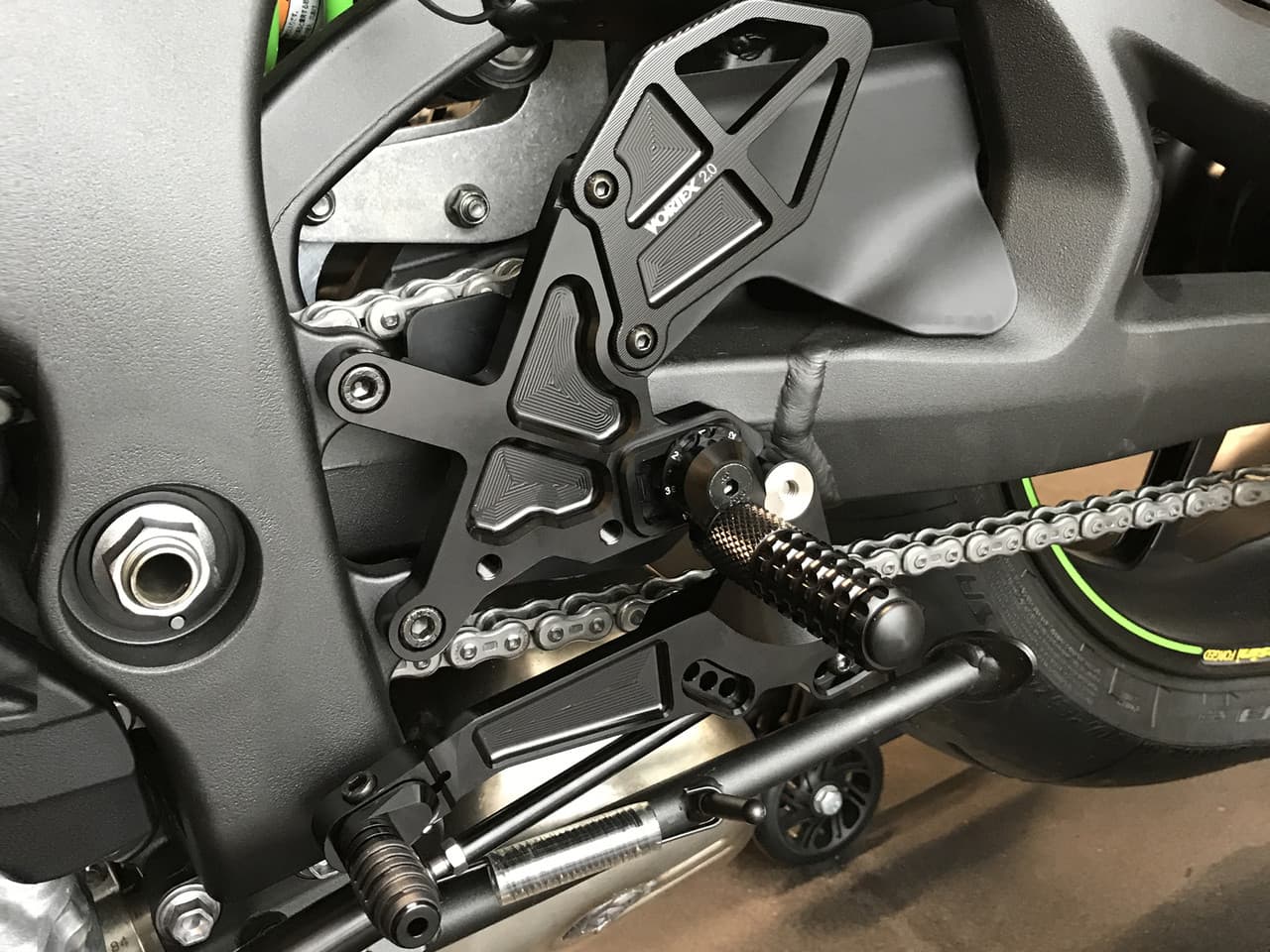 Vortex Rear Set Complete Black Kawasaki