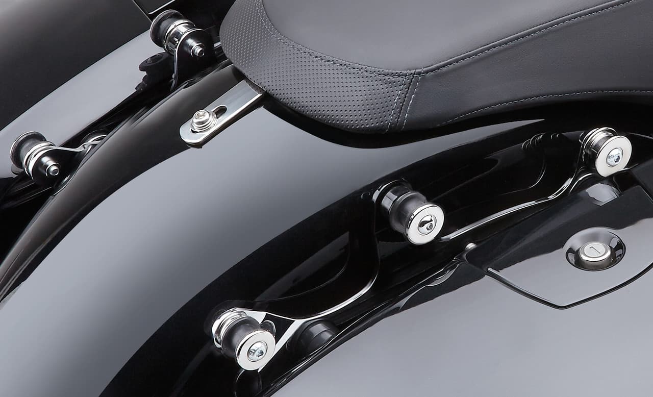 Cobra Backrest Docking Kit Chrome Chieftain 14-25