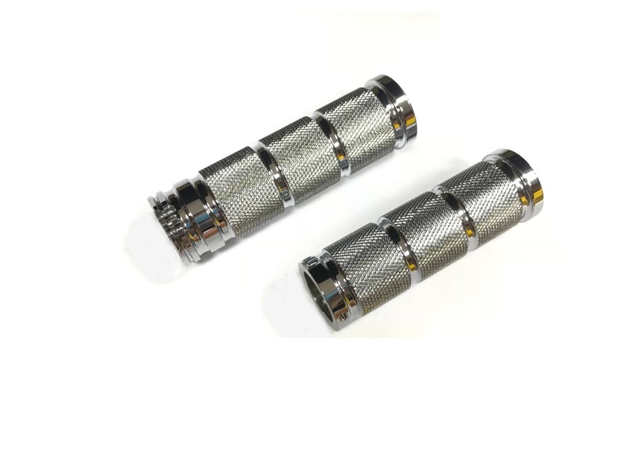 HardDrive Grip Set Retro Chrome Dual Cable