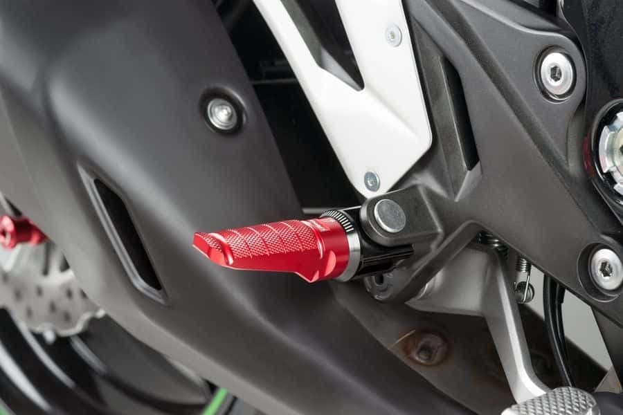 Puig Footpegs Racing Red Pair