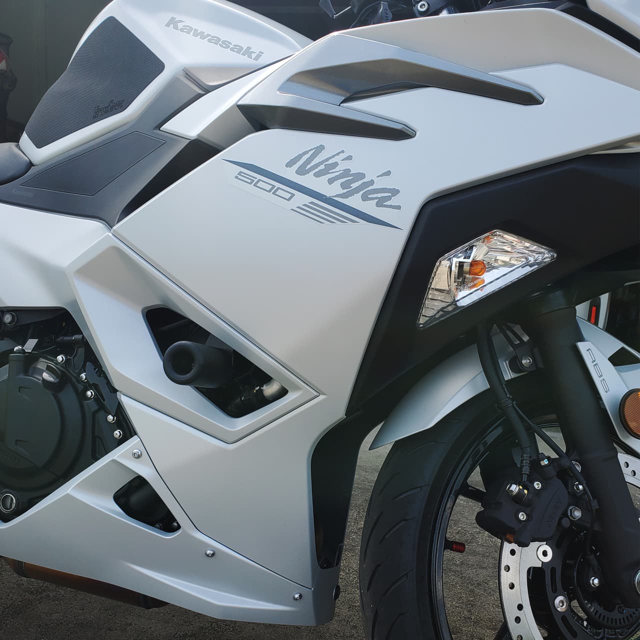 Shogun Complete Slider Kit No Cut Black Kawasaki
