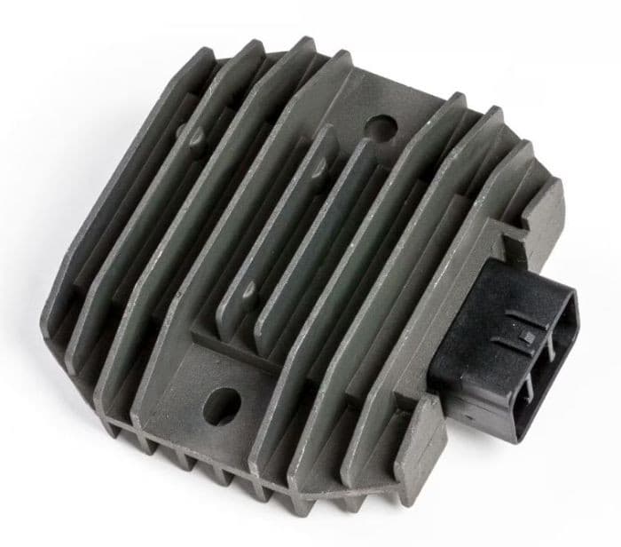 REGULATOR / RECTIFIER