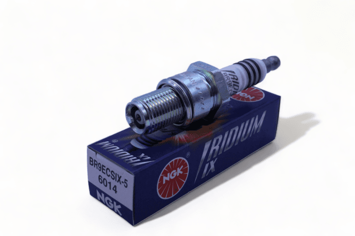 NGK 6014 BR9ECSIX-5 IRIDIUM IX SPARK PLUG (0.5MM GAP)