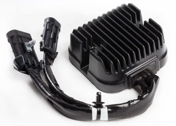 REGULATOR/RECTIFIER