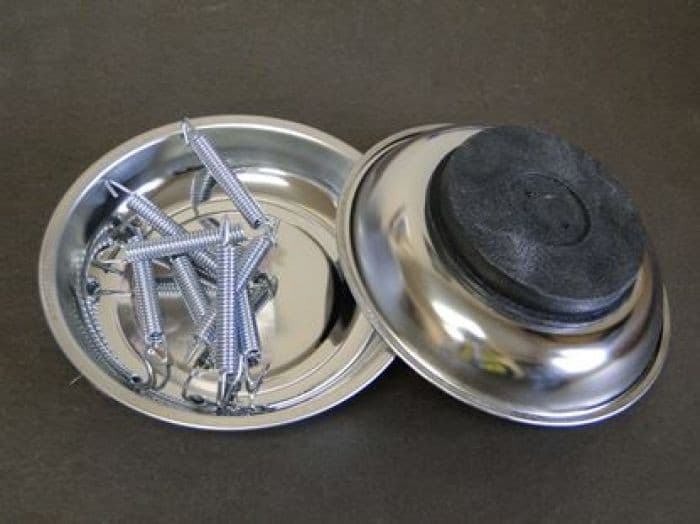 MAGNETIC BOLT TRAY