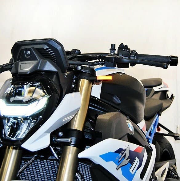 New Rage Cycles Front LED Turn Signals BMW