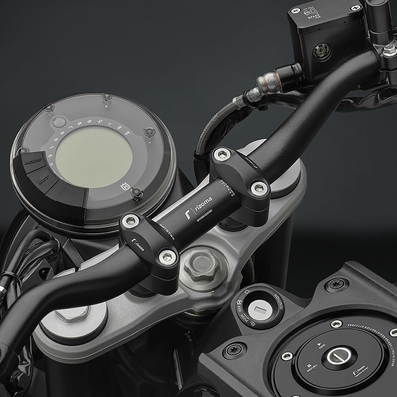 Rizoma Handlebar Tapered Black Dia 22-29MM/H 55MM/W 740MM