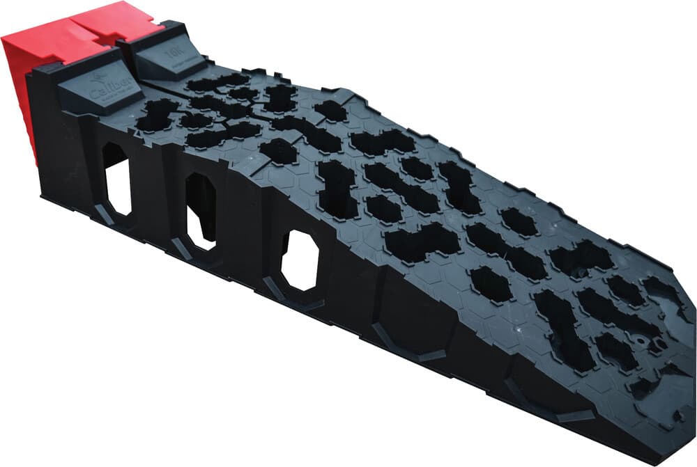 Caliber 20K Maintenance Ramps W/ Chocks